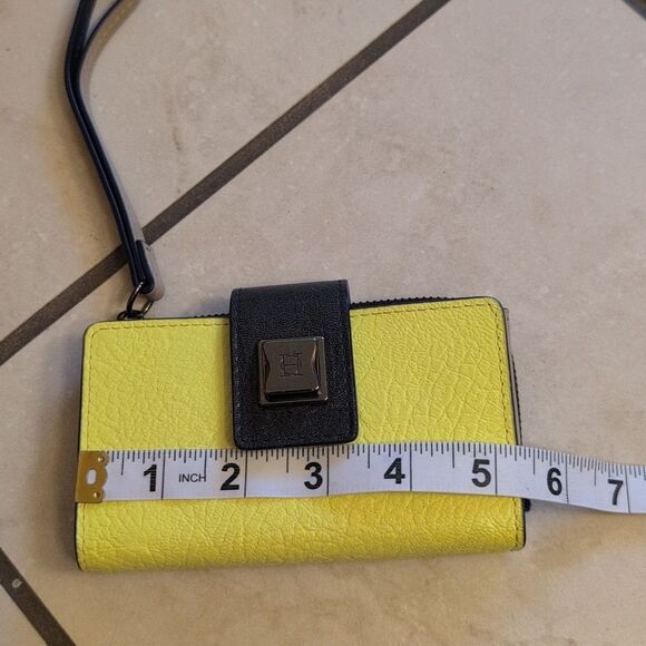OH By Joy Gryson Wallet Wristlet Yellow Leather - Picture 9 of 10